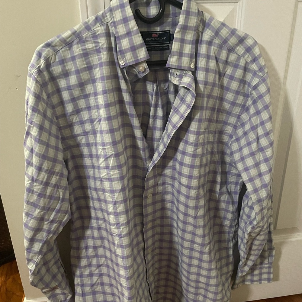 Men’s large vineyard vines